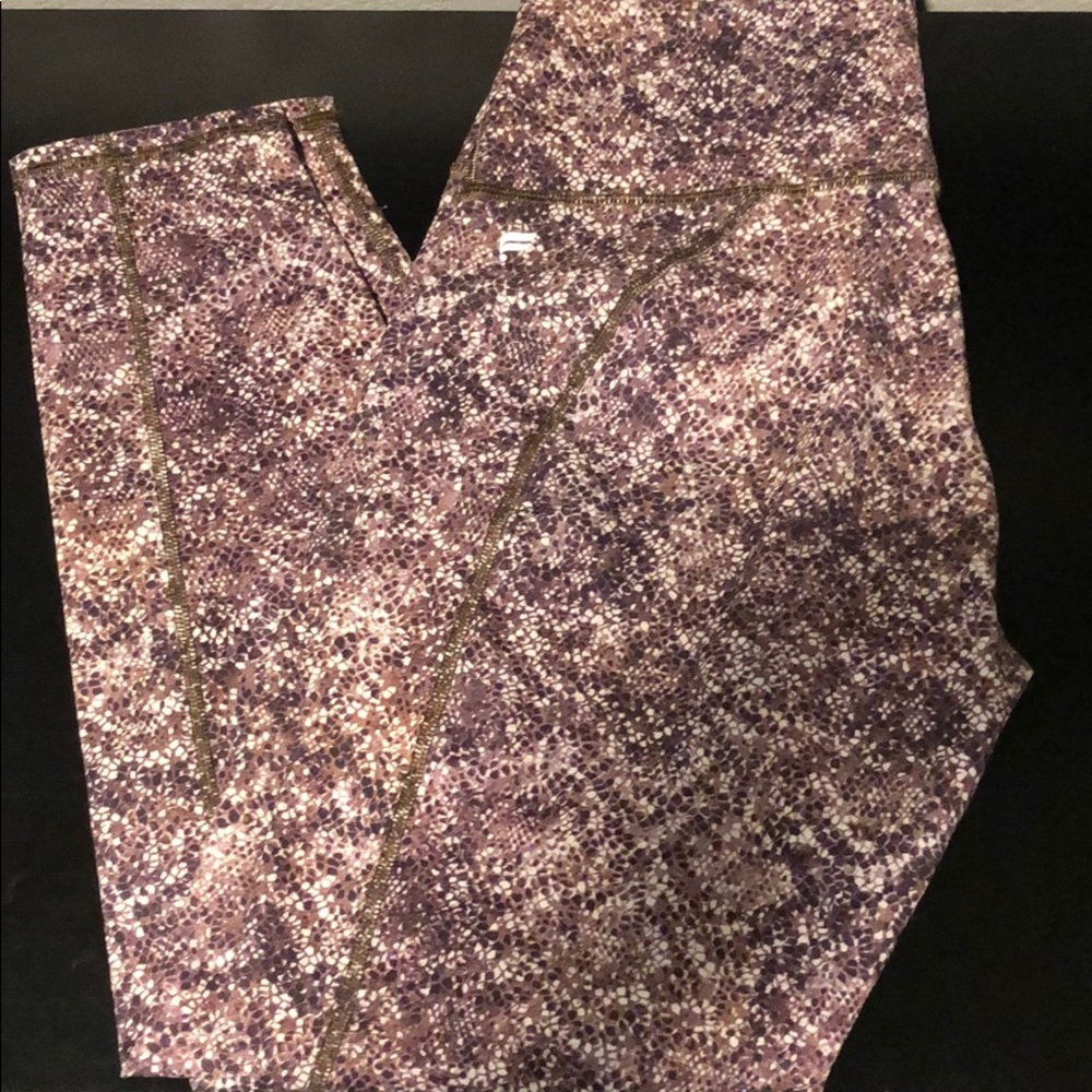 Like New Fabletics Leggings
